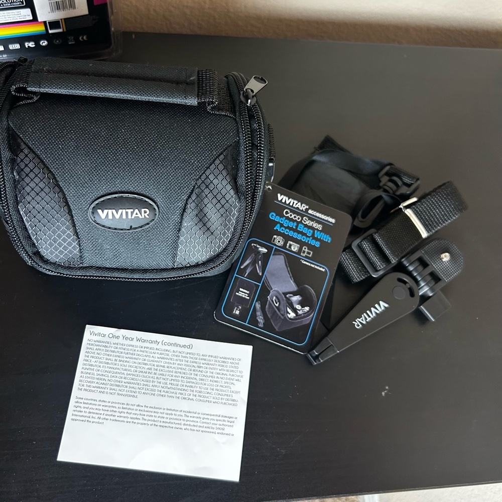 NWT Vivitar Black Camera Case